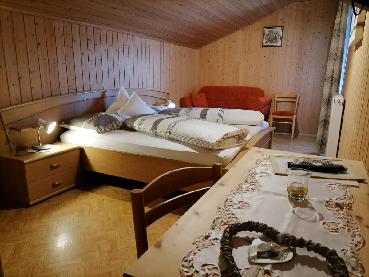 שנה Gasthaus Oberkirn מראה חיצוני תמונה